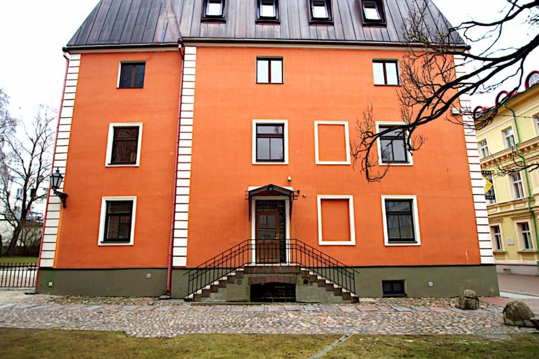 Panda House - Luxury In Old Town Leilighet Tartu Eksteriør bilde